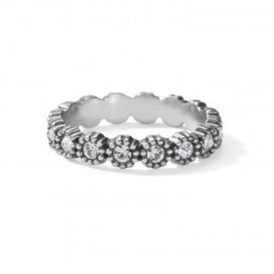 NWT Twinkle Splendor Infinity Ring